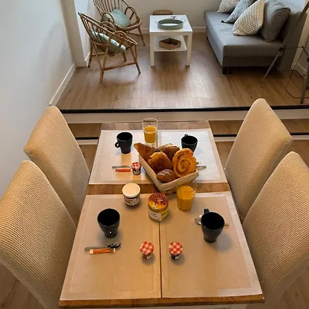 Cozy T2 - L'herbaudiere - 200m De La アパート